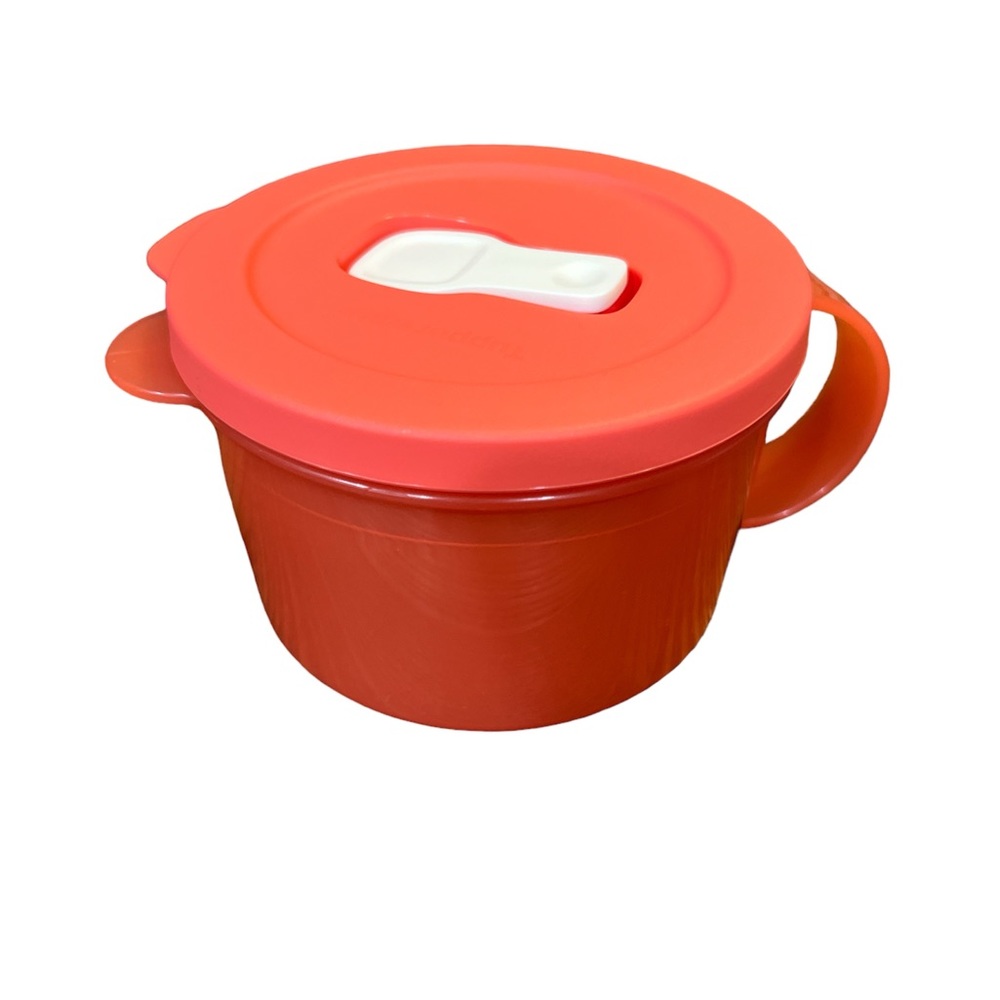 New Tupperware soup cup 16oz